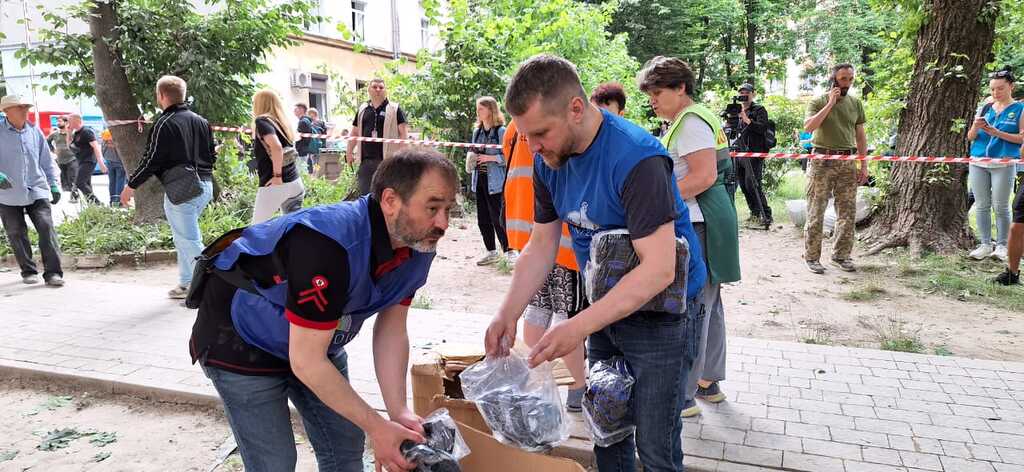 Ukraina: Sant'Egidio memberikan bantuan di distrik Lviv yang dihantam rudal tadi malam
