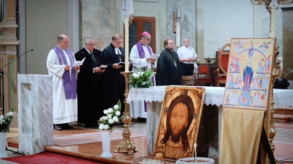A Budapest una veglia ecumenica ricorda il Porrajmos - l'Olocausto dei rom e sinti - e l'attentato di Kisl&eacute;ta del 2009